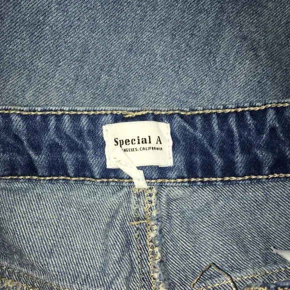Excellent Pair of Special A Jeans Size 3 - Picture 3 of 3